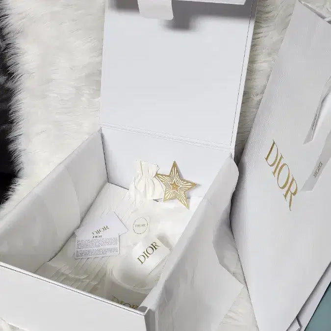 [BUNJANG] Dior Lady Dior Small Box Set with Shopping Bag / 10-1)디올레디백 미듐가방박스셋트 (2번두껑식박스+쇼핑백 가격임)