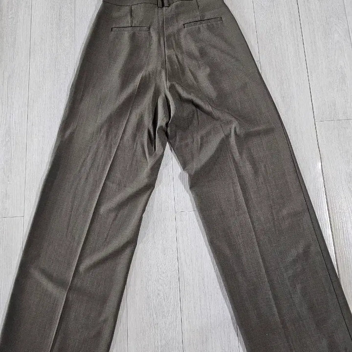 [BUNJANG] Tuck Slacks Pants / (새상품)핀턱 슬랙스 팬츠