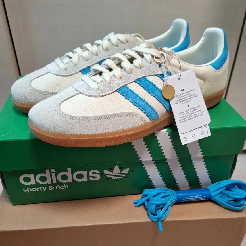 [SOLD OUT] 265 아디다스 삼바 스포티앤리치 크림 블루