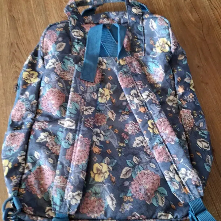 [BUNJANG] Lapuma Floral Backpack / 라푸마꽃무늬 백팩