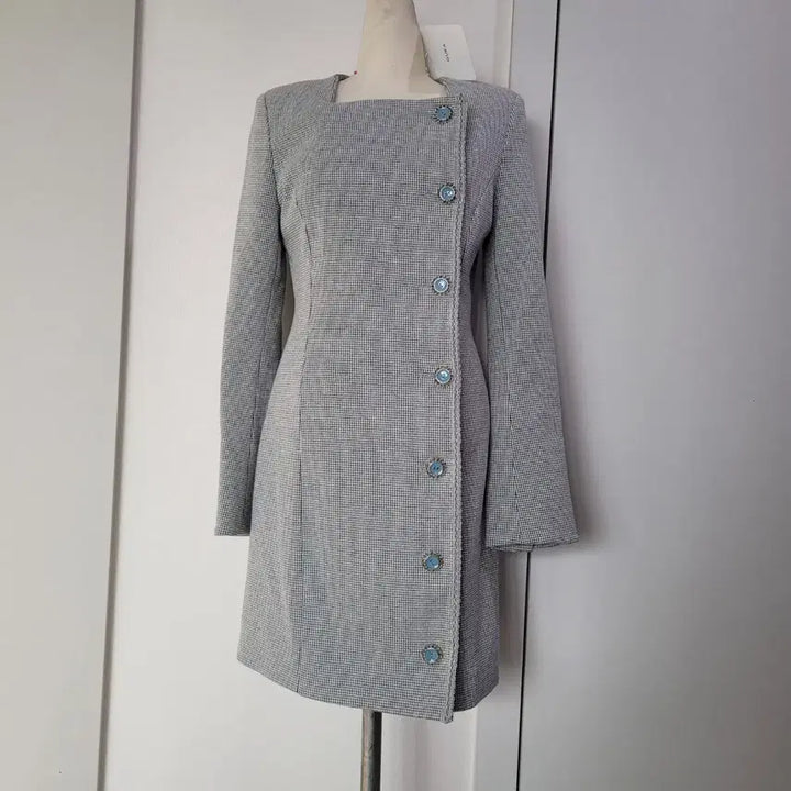 [BUNJANG] GUKA Square Neck Button Dress / 새상품)  GUKA 구카 미사용품 스퀘어넥 버튼 원피스