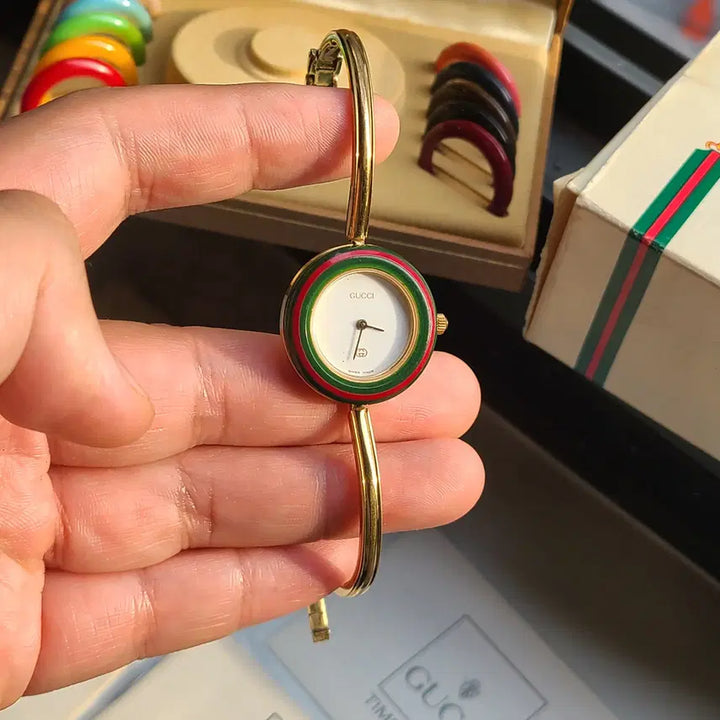 [BUNJANG] Gucci Classic Ring Watch / [정품] 구찌 클래식 링워치 링시계 금장 여성용