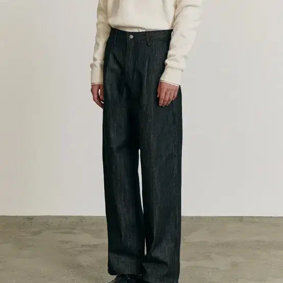 [BUNJANG] Partners Two-Tuck Wide Black Jeans (Size M +3cm Length) / 포트너스 투턱 와이드 블랙진 새상품