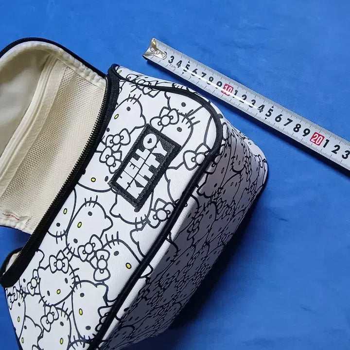 [BUNJANG] Sanrio Hello Kitty Polyester Storage Bag / 산리오 헬로 키티 여성용 폴리에스터 수납 가방