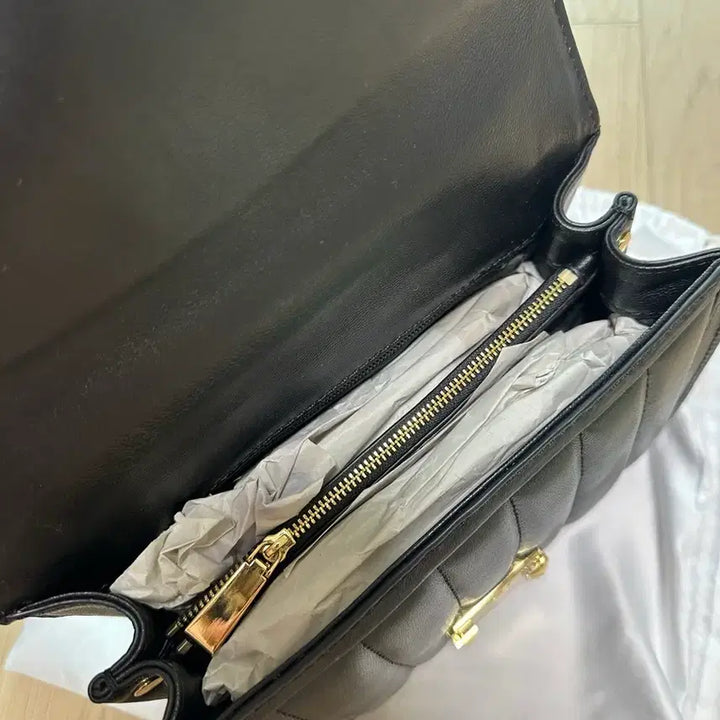 [BUNJANG] Michael Kors Black Leather Chain Shoulder Bag / 마이클코어스 블랙 레더 체인 숄더백