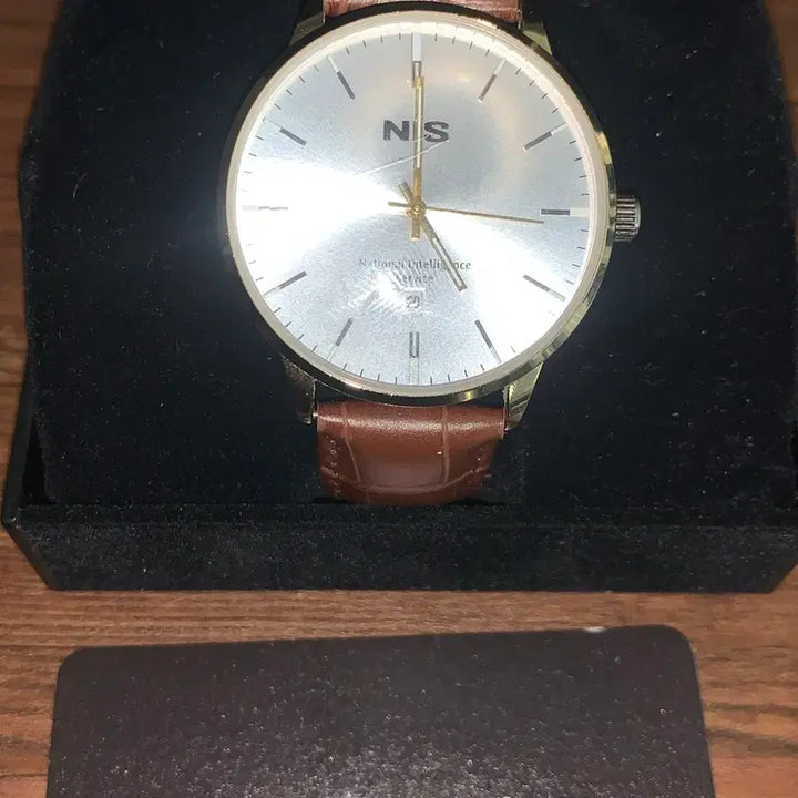 [BUNJANG] Absolute Watch Brown Leather Strap Gold / 국정원 절대시계 브라운 가죽줄 금장