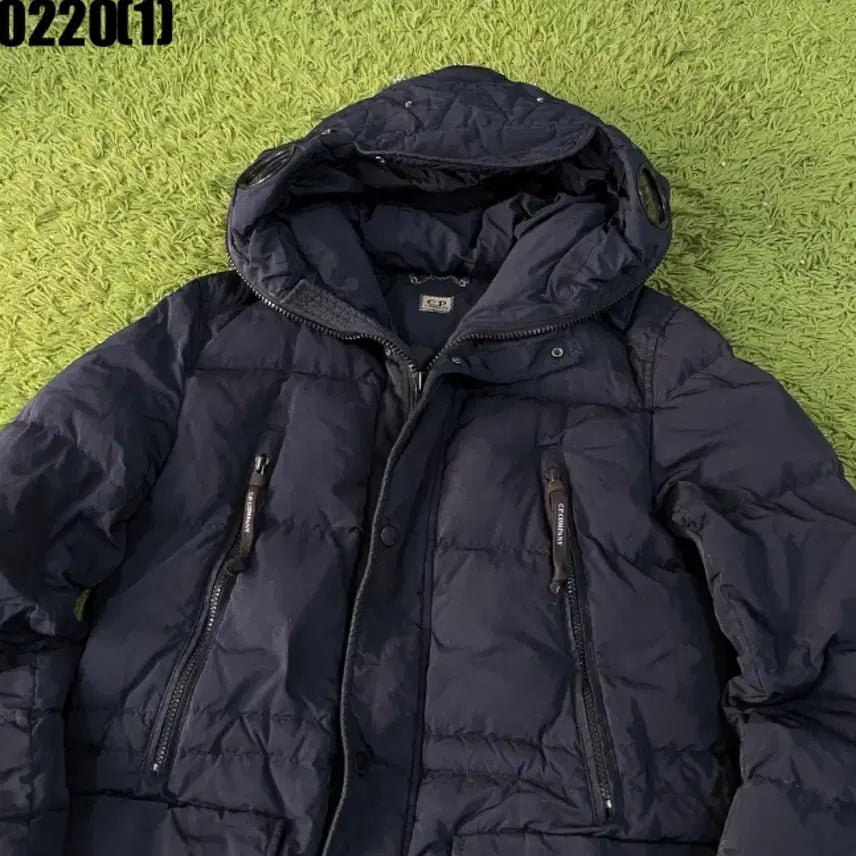 [SOLD OUT] CP 컴퍼니 후드 패딩 네이비
