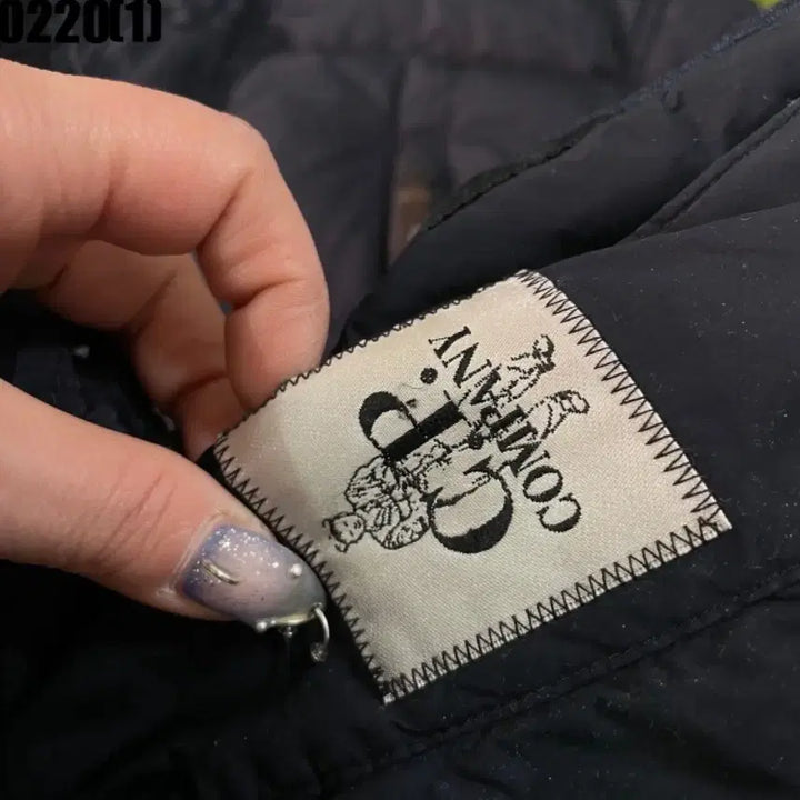 [SOLD OUT] CP 컴퍼니 후드 패딩 네이비