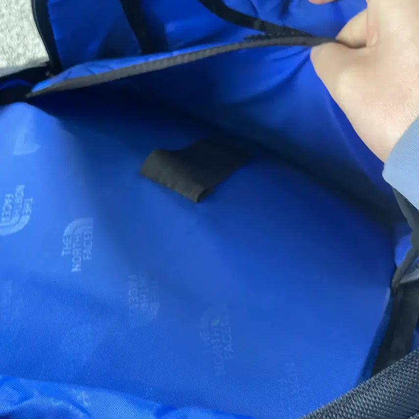[BUNJANG] Vintage 9 The North Face Commuter Backpack / 빈티지9. 노스페이스 커뮤터 백팩 commuter 책가방 신학기 새학기