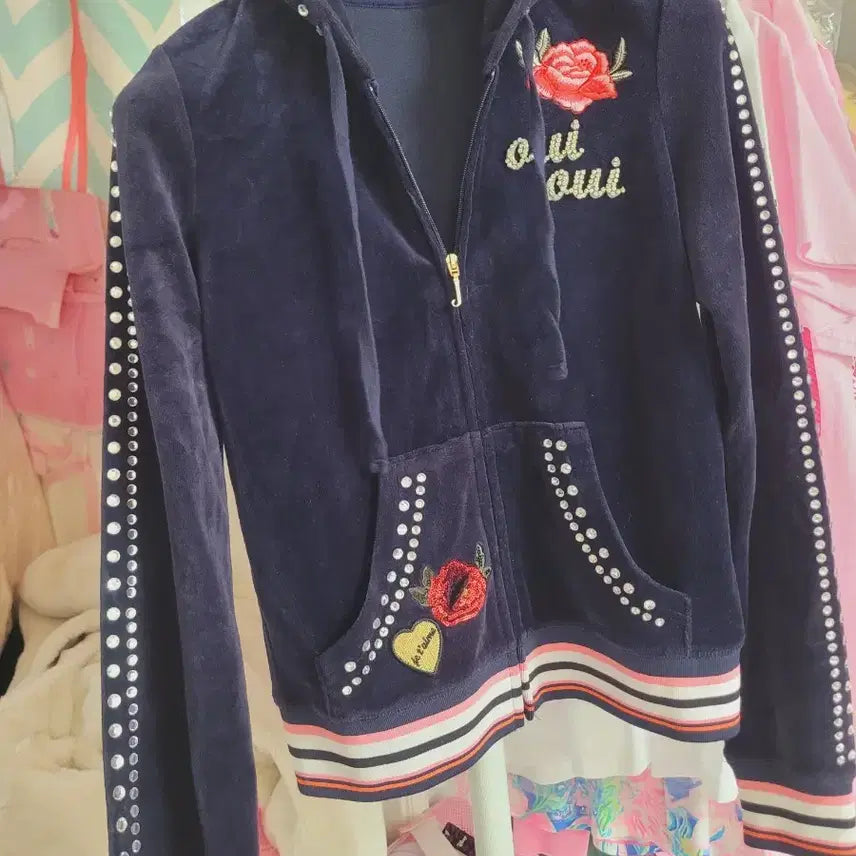 [BUNJANG] Juicy Couture Velvet Navy Sweatshirt / 쥬시 꾸뛰르 벨벳 맨투맨 네이비