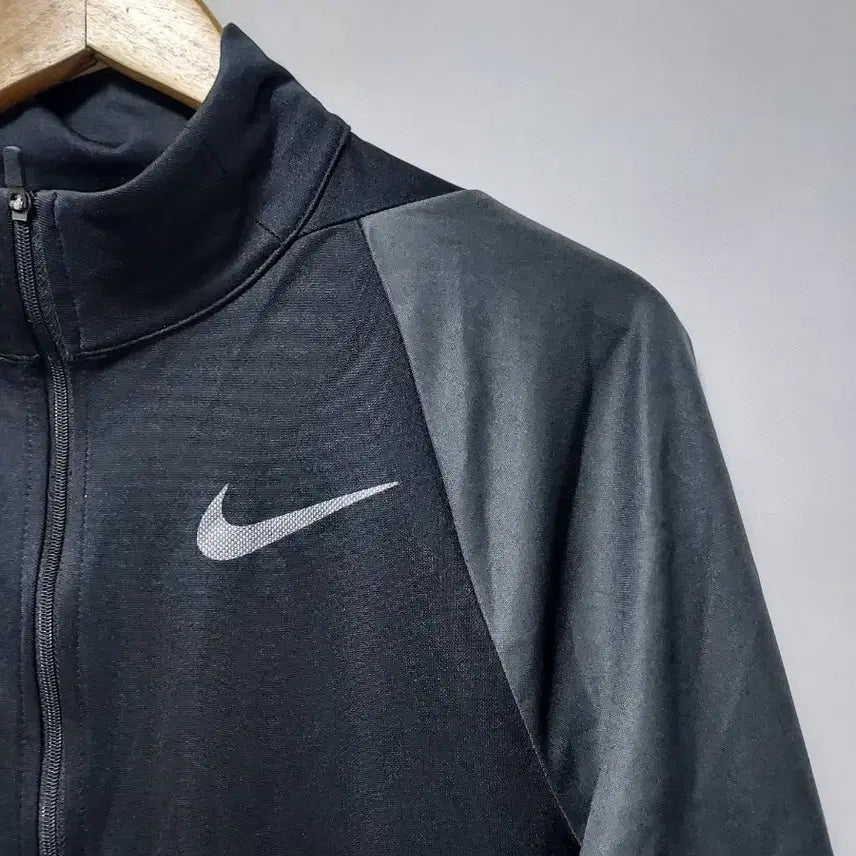[BUNJANG] Nike Dri-FIT Training Jacket M / 나이키 드라이핏 트레이닝 자켓 M