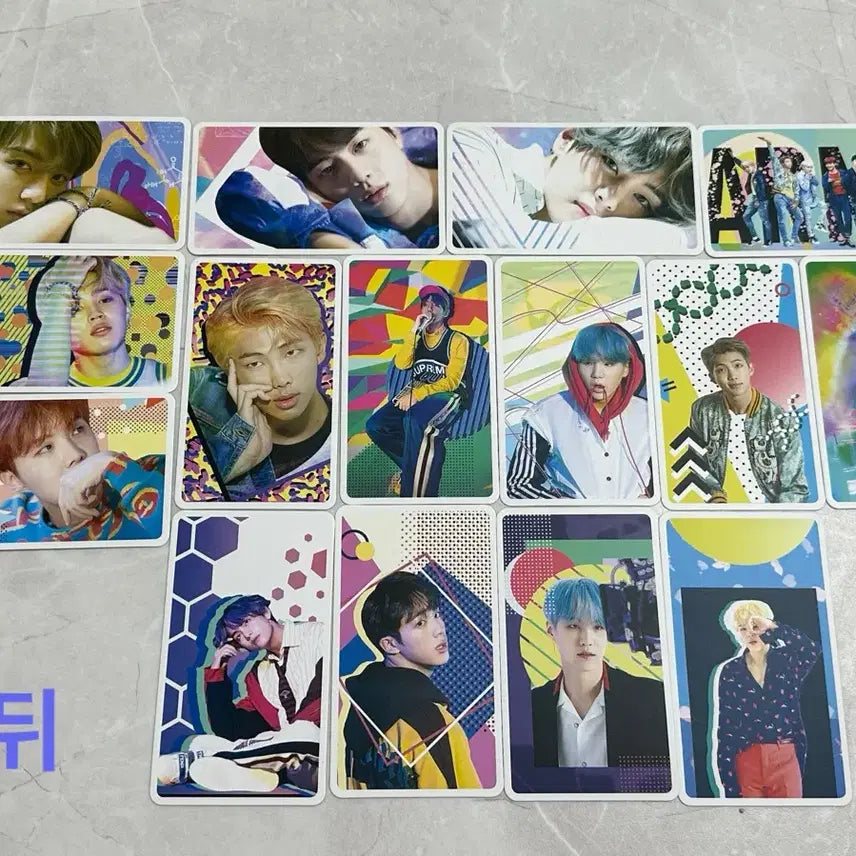 [BUNJANG] BTS Dispatch Icon Photo Book 2018 / 방탄소년단 BTS 디스패치 아이콘 화보책+포토엽서+포토카드