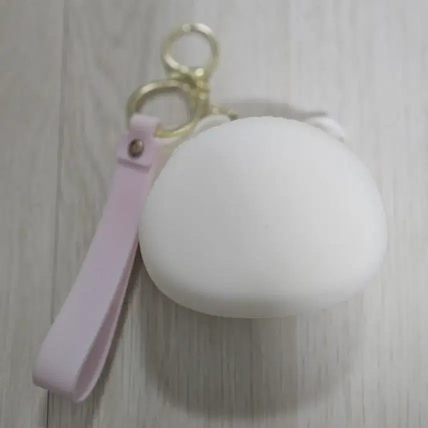 [BUNJANG] Hello Kitty Silicone Coin Pouch Keychain / 새제품)헬로키티 실리콘 동전지갑 키링