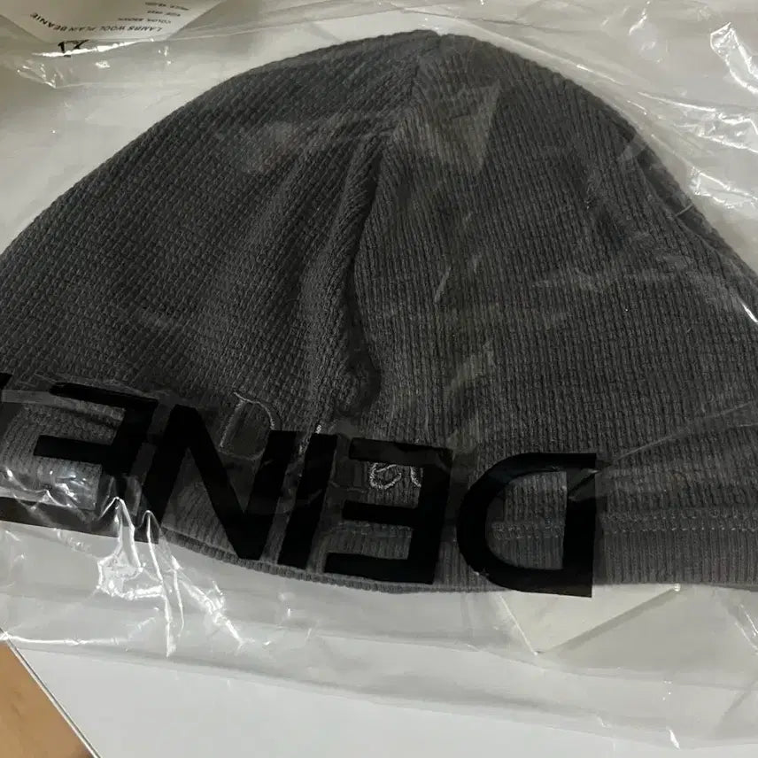 [BUNJANG] DINIIT Waffle Beanie Charcoal / 다이닛 와플 비니 차콜