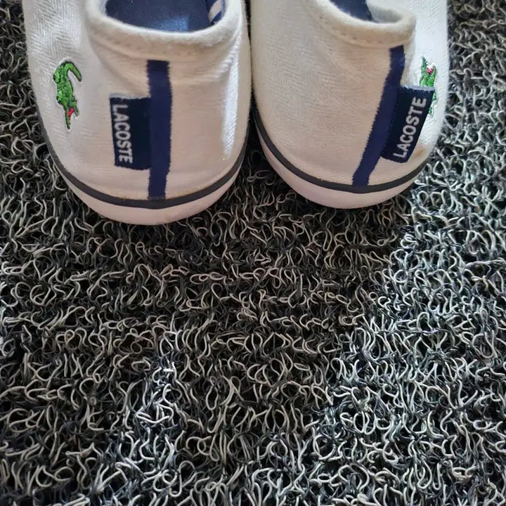 [BUNJANG] Lacoste Sport White Slip-on Shoes / 라코스테 스포츠 흰색 슬립온 슈즈