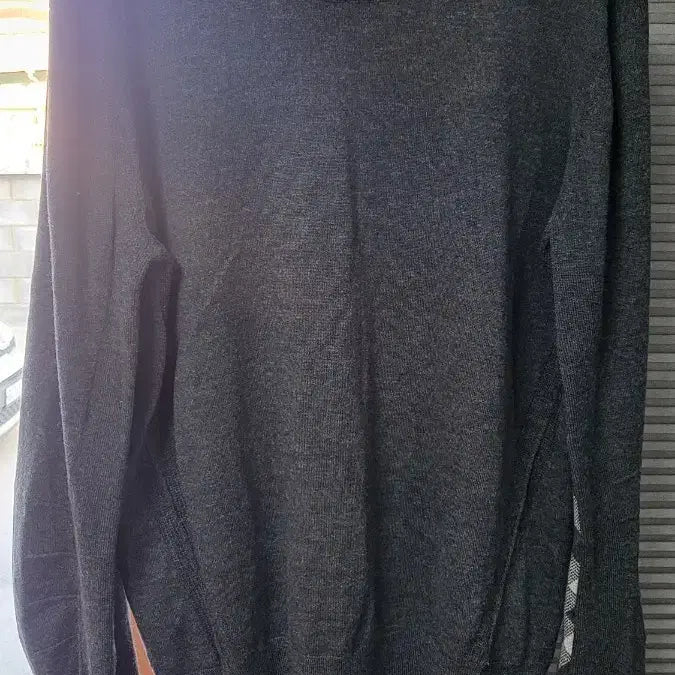 [BUNJANG] Burberry Gray Round Neck Knit / 버버리 그레이 라운드넥 니트