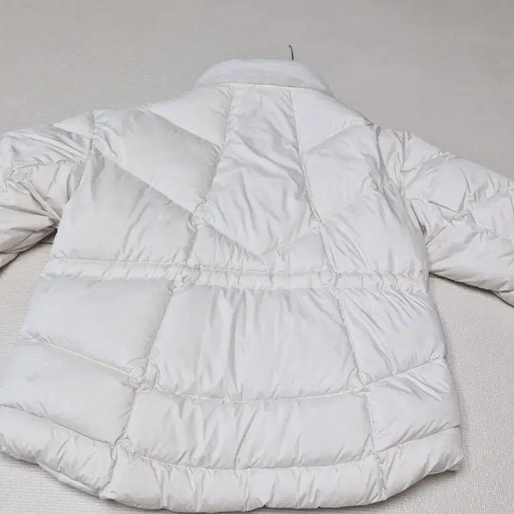 [BUNJANG] ROOM.9 Ivory Padded Jacket (New) / ROOM.9 아이보리 패딩 점퍼 새제품