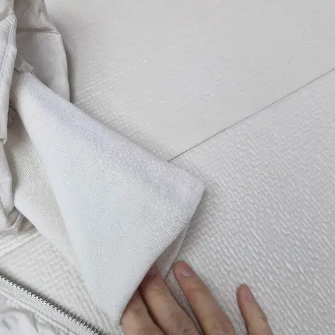 [BUNJANG] ROOM.9 Ivory Padded Jacket (New) / ROOM.9 아이보리 패딩 점퍼 새제품