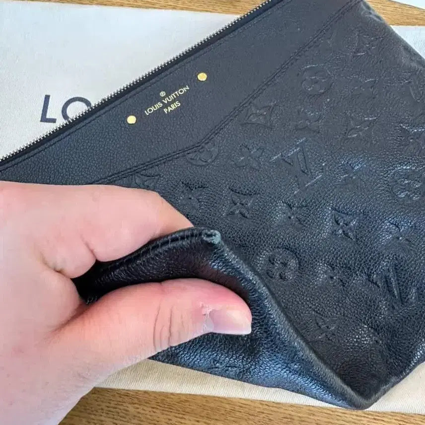 [BUNJANG] Louis Vuitton Daily Pouch / 루이비통 앙프렝뜨 데일리 파우치