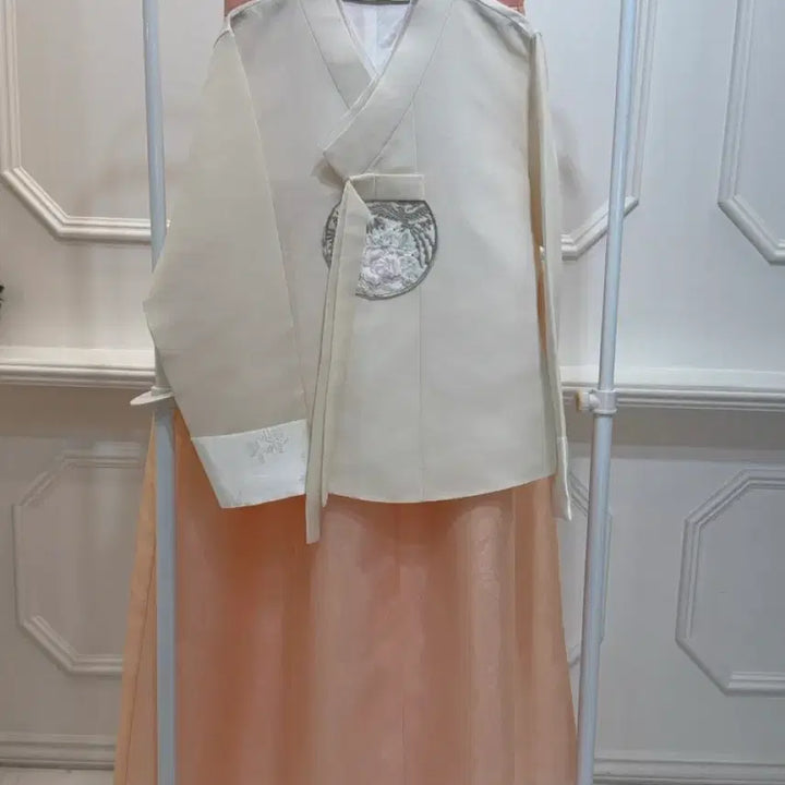 [BUNJANG] Apricot Dangui Hanbok Size 88 / 살구 당의 한복 88사이즈