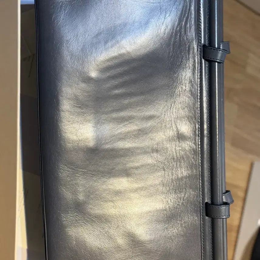 [BUNJANG] TUTTI Parallel Bag Blue / 투티에 파라렐백 블루 변색 그레이