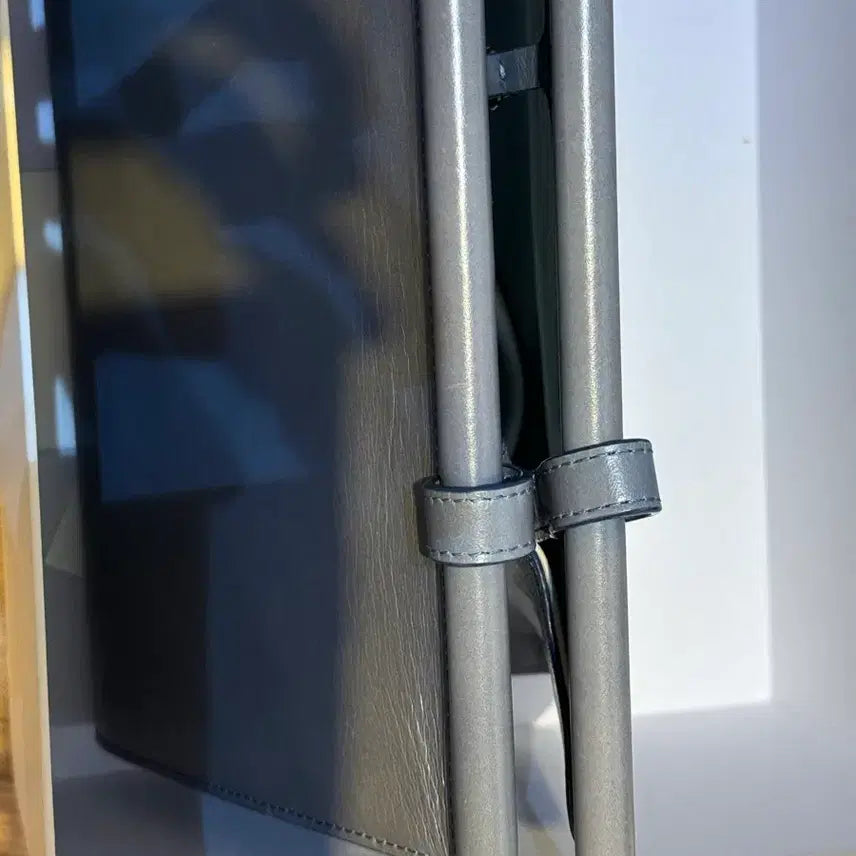 [BUNJANG] TUTTI Parallel Bag Blue / 투티에 파라렐백 블루 변색 그레이