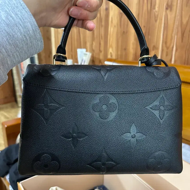 [BUNJANG] Louis Vuitton Madeleine MM Bag / 루이비통 마들렌 MM 미사용 새상품 영수증 O 정가구매