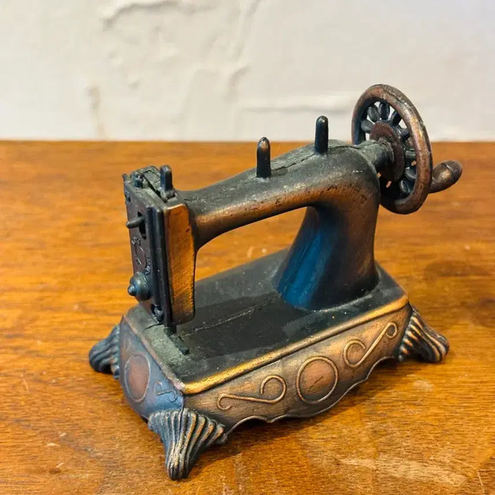 [BUNJANG] Vintage Miniature Pencil Sharpener Set / 빈티지 미니어처 연필깎이 