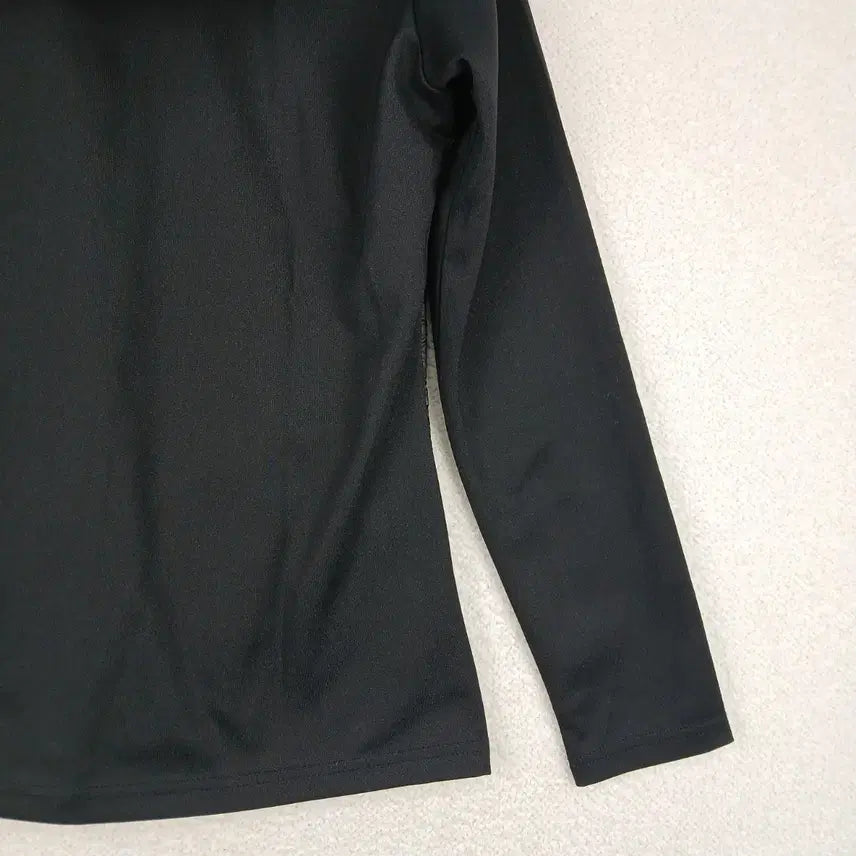 [BUNJANG] Puma Black/Fluorescent Green Half-Zip Windbreaker (Size 90) / 푸마 여성 블랙/형광색 후드 바람막이 반집업 티셔츠(90)