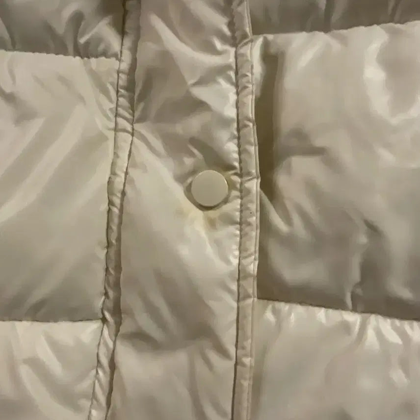 [BUNJANG] Ivory Padded Vest / 아이보리 패딩 조끼