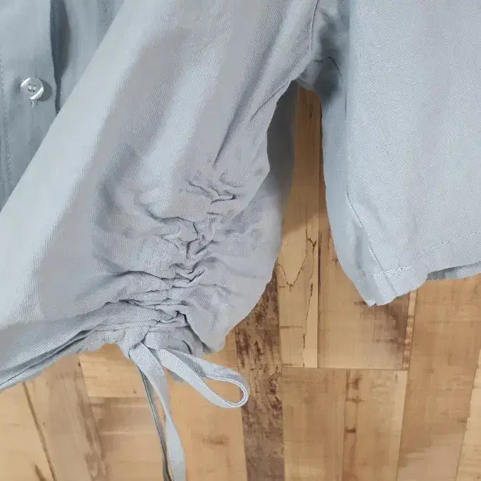 [SOLD OUT] 2. 하늘색 반팔셔츠  (새상품)