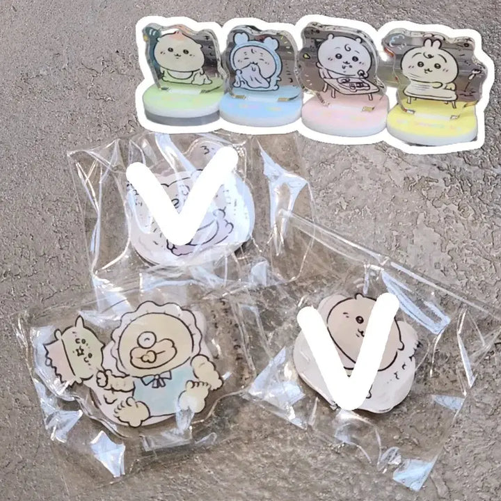 [BUNJANG] Chiikawa Baby Pop-Up Exclusive Random Acrylic Stand (Sealed) / 치이카와 베이비 팝업 한정 랜덤 아크릴 스탠드 미개봉 판매