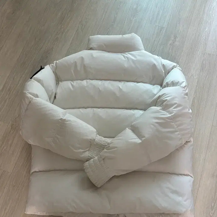 [BUNJANG] Moose Knuckles White Puffer Jacket / 무스너클 화이트 푸퍼 패딩