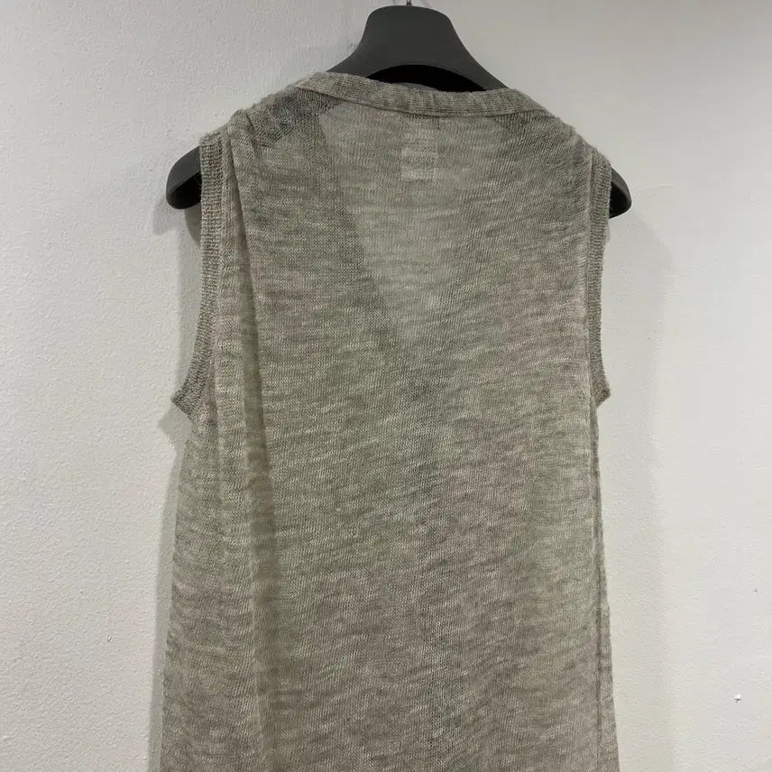 [SOLD OUT] DRIES VAN NOTEN 드리스반 노튼 언발 니트 베스트