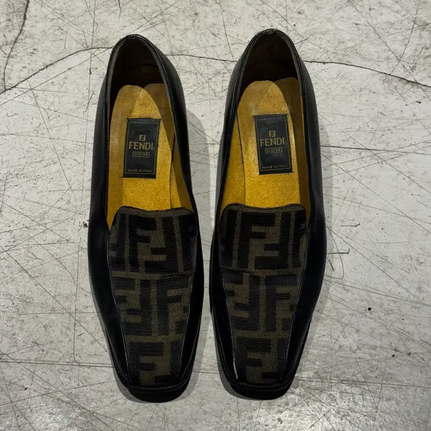 [BUNJANG] Fendi Zuca Pumps Shoes 37.5 (245) / Fendi 펜디 주카 펌프스 구두 37.5 (245) 올드머니