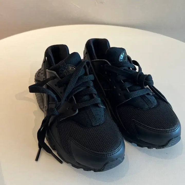 [BUNJANG] Nike Huarache Run (GS) 'Triple Black' Shoes / (230) 나이키 허라취 런 (GS) '트리플 블랙' (654275-01