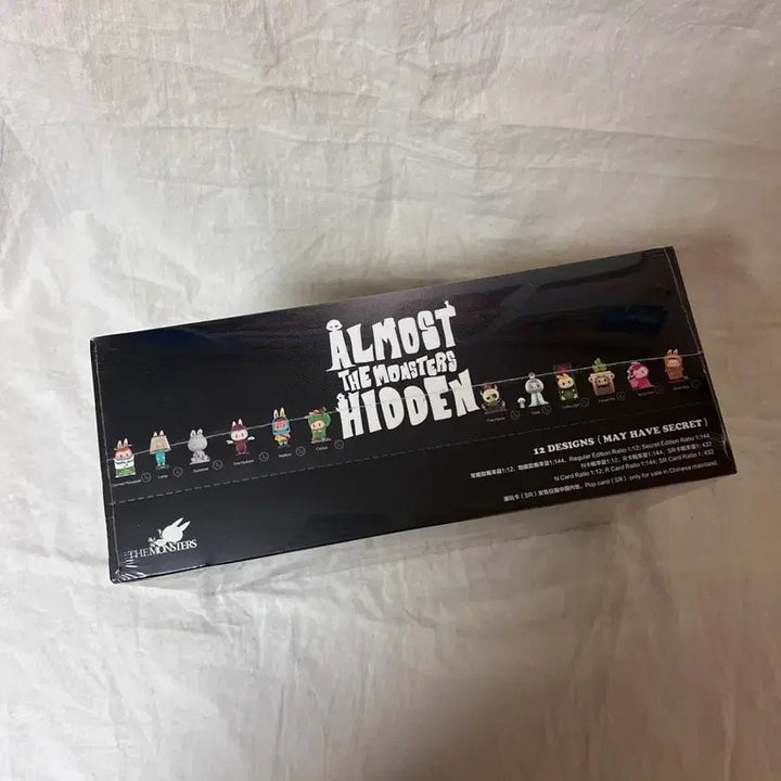 [BUNJANG] Popmart Random Figure Set (Sealed, Full Package) / 풀박 미개봉 | 어설픈 작전 팝마트 랜덤 피규어 세트