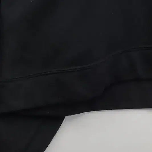 [BUNJANG] WEGO Black Cropped Hoodie / WEGO 위고 블랙 크롭 후드티셔츠 [F] 기모 후드 크롭 티셔츠