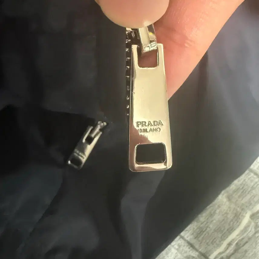 [BUNJANG] Prada Reversible Blouson Jacket / 프라다 리버시블 블루종 자켓50 초민트급 영수증포함 (신상) 케어환영