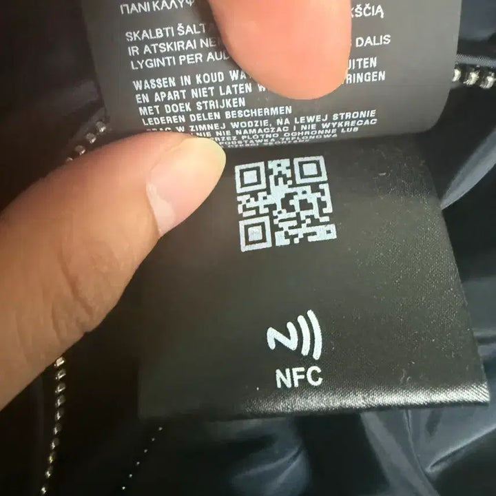 [BUNJANG] Prada Reversible Blouson Jacket / 프라다 리버시블 블루종 자켓50 초민트급 영수증포함 (신상) 케어환영