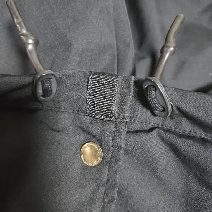 [BUNJANG] New Balance Black Coach Jacket / 뉴발란스 블랙 코치 자켓