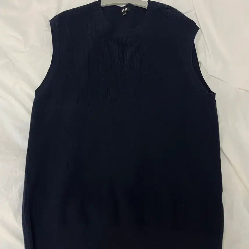 [BUNJANG] Uniqlo Vest XL / 유니클로 조끼 xl