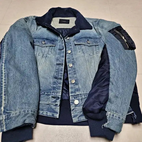 [BUNJANG] All(H)ours Denim Bomber Jacket / 올라이츠 데님봄버 패딩자켓 폴1291