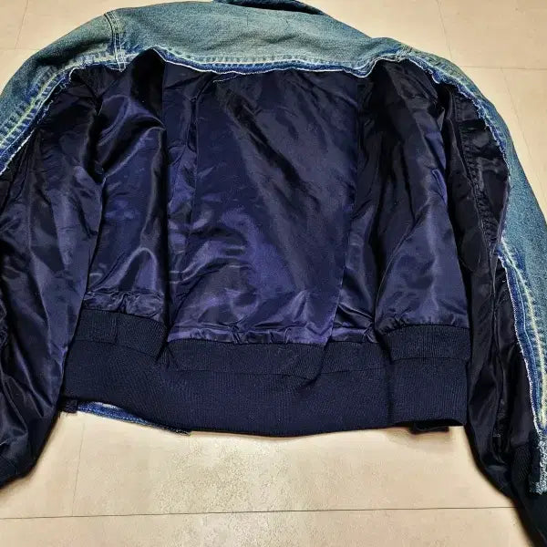[BUNJANG] All(H)ours Denim Bomber Jacket / 올라이츠 데님봄버 패딩자켓 폴1291
