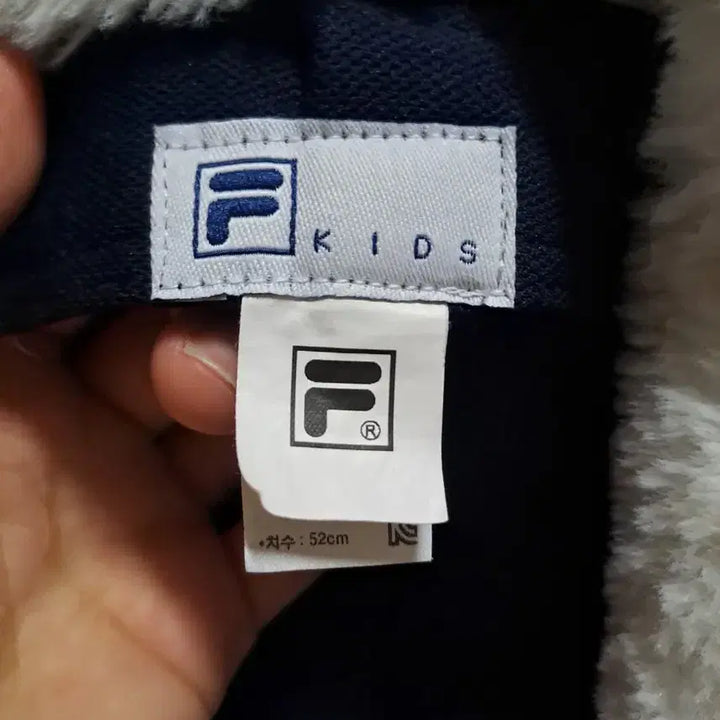 [BUNJANG] Fila Kids Ear Flap Winter Hat Navy / 휠라키즈 귀달이 털 방한모자 네이비