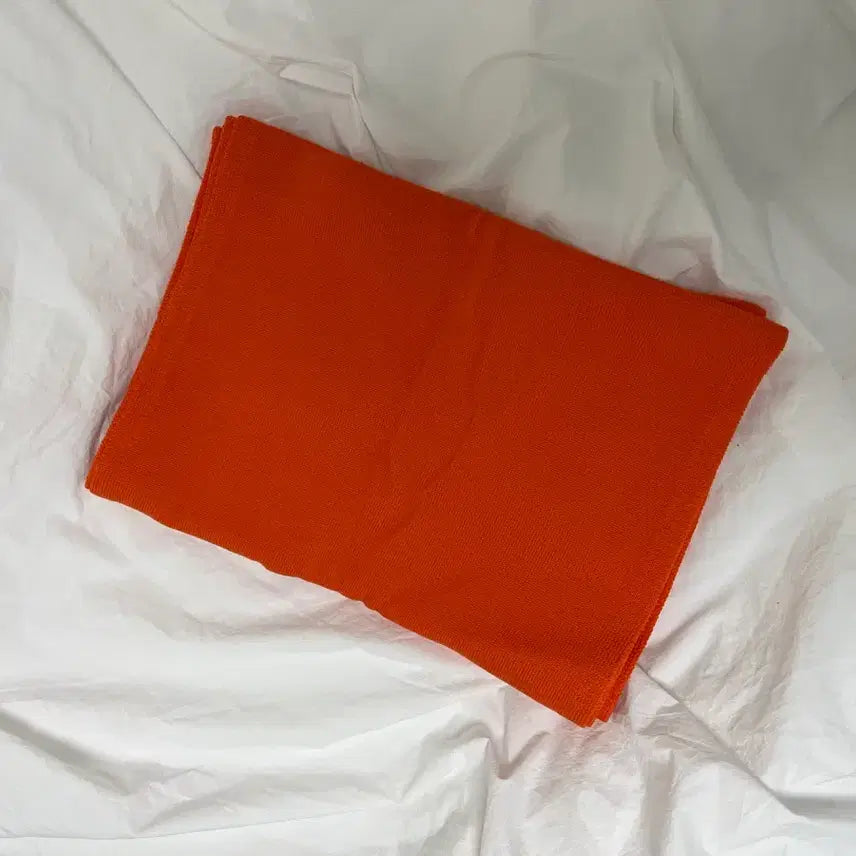 [BUNJANG] COS Orange Scarf / COS 코스 오렌지색 머플러