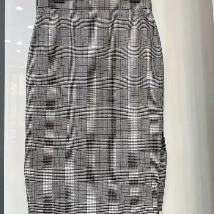 [BUNJANG] Mojosphere Skirt / 모조이스핀스커트