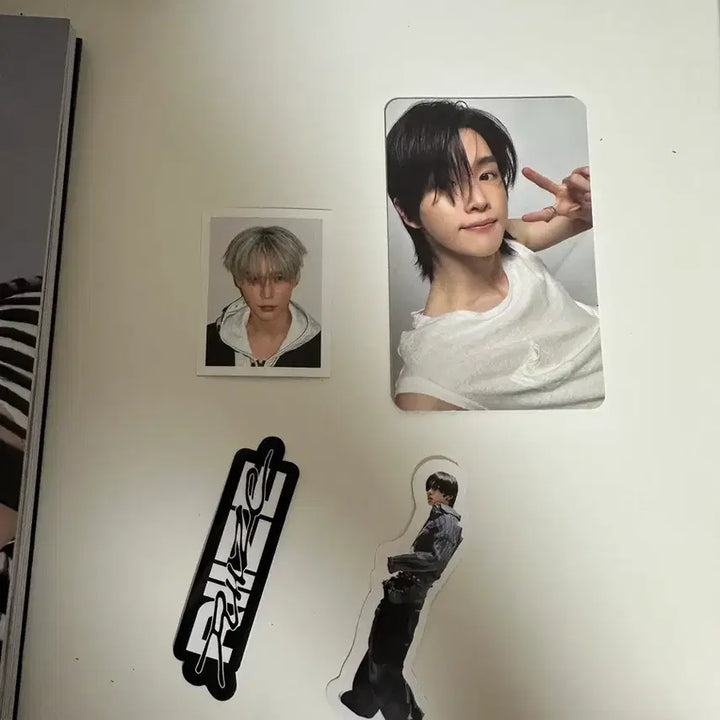 [BUNJANG] RIIZE Odyssey Album + Sticker Set / RIIZE Odyssey 앨범 + 스티커 세트