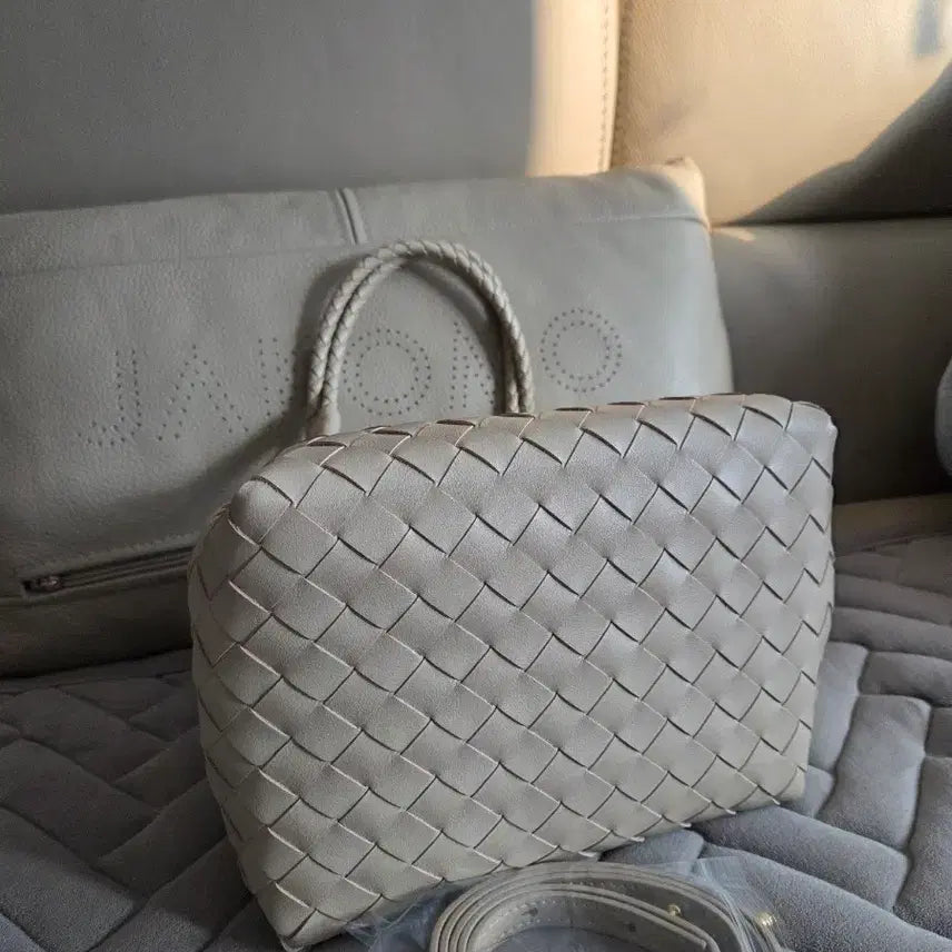 [BUNJANG] Tote Bag / 양가죽 인트레치아노 토드 라이트 베이지토드 숄더