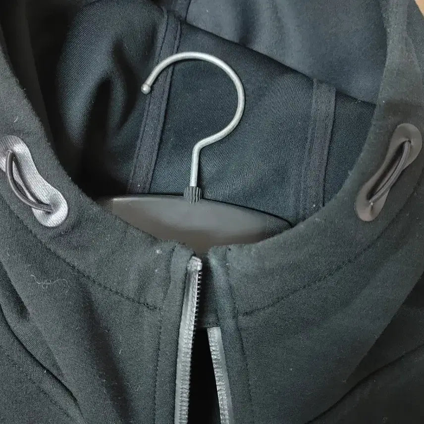 [BUNJANG] SPYDER Hooded Zip-up Jacket / SPYDER 스파이더 양 어깨 배색 후드집업